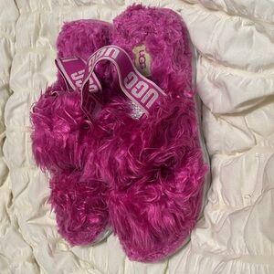 UGG Fluffy Magenta Slipper slides